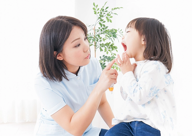 口腔内の状態確認